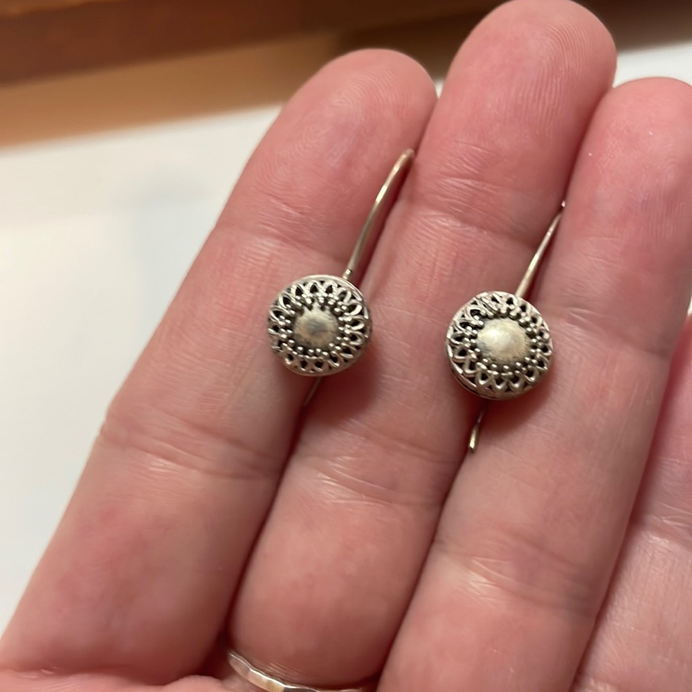 Sterling silver earrings with a Crown design